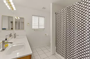 1825 W Mathis Park Pl, Saint George, UT 84770 - Photo 24