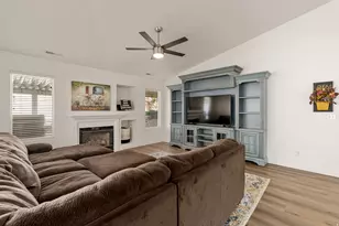 1825 W Mathis Park Pl, Saint George, UT 84770 - Photo 18