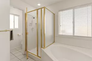 1825 W Mathis Park Pl, Saint George, UT 84770 - Photo 34