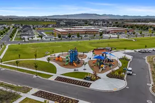 745 S Harrison Dr, Springville, UT 84663 - Photo 36