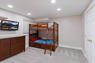 685 S Pheasant View Dr, Layton, UT 84041 - Photo 14