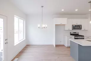 1542 W Banner Dr, Saratoga Springs, UT 84045 - Photo 6