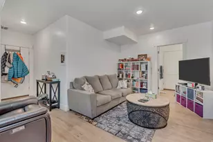 1058 W 570 N, Orem, UT 84057 - Photo 32