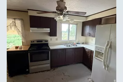385 N 5750 E, Fort Duchesne, UT 84026 - Photo 4