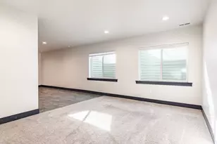 594 E Spruce Glen Rd, Murray, UT 84107 - Photo 50