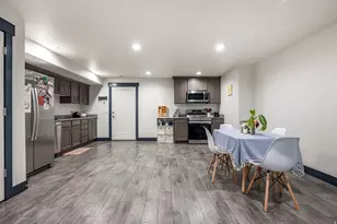 594 E Spruce Glen Rd, Murray, UT 84107 - Photo 14