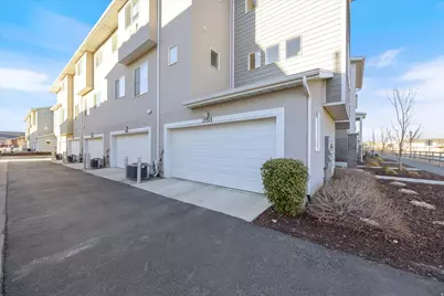 15313 S Reins Way W, Bluffdale, UT 84065 - Photo 22