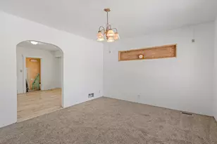 206 E 100 N, Clearfield, UT 84015 - Photo 8