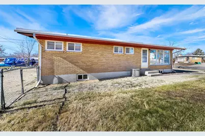 2105 W 5700 S, Roy, UT 84067 - Photo 30
