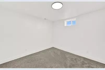 2105 W 5700 S, Roy, UT 84067 - Photo 18