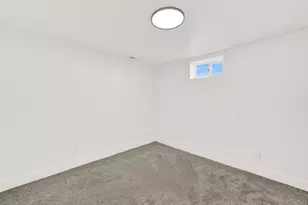 2105 W 5700 S, Roy, UT 84067 - Photo 18