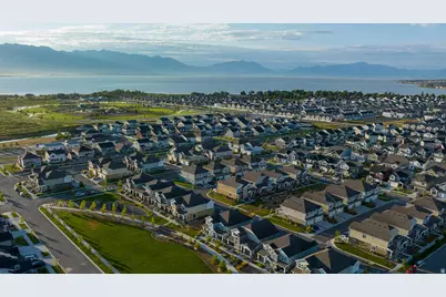 291 E Kanab Creek Dr, Saratoga Springs, UT 84045 - Photo 12