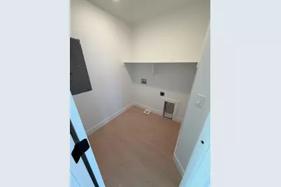 271 W 730 N, Smithfield, UT 84335 - Photo 12