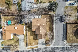 6993 S 1620 E, Cottonwood Heights, UT 84121 - Photo 40