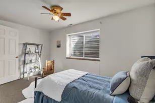 6993 S 1620 E, Cottonwood Heights, UT 84121 - Photo 32