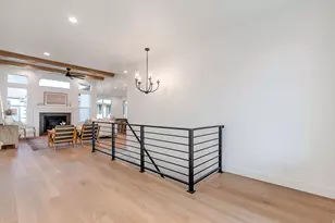 581 W Summerhill Ln N, Centerville, UT 84014 - Photo 4