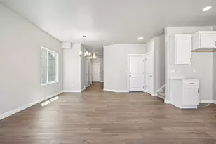 8853 S Smoky Holw Rd, West Jordan, UT 84081 - Photo 12