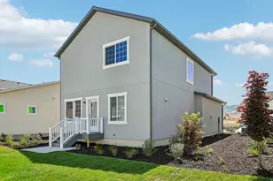 8853 S Smoky Holw Rd, West Jordan, UT 84081 - Photo 32