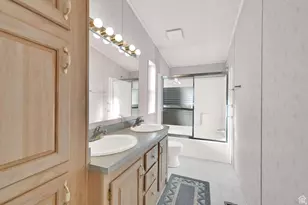 3750 Midland Dr, Roy, UT 84067 - Photo 14