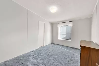 3750 Midland Dr, Roy, UT 84067 - Photo 12