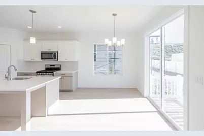 953 N 4020 W #464, Lehi, UT 84048 - Photo 8