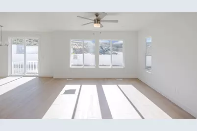 953 N 4020 W #464, Lehi, UT 84048 - Photo 4
