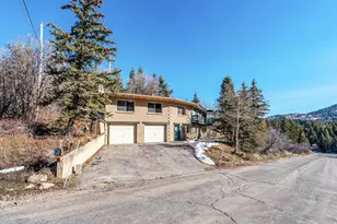 640 Aspen Dr, Park City, UT 84098 - Photo 2