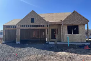 938 W Motor Vu Dr, Riverdale, UT 84405 - Photo 2