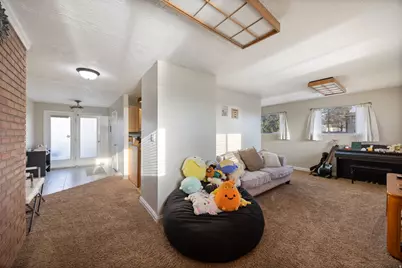 793 E Orchard Dr, Pleasant Grove, UT 84062 - Photo 6