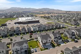 2399 N 3370 W, Lehi, UT 84043 - Photo 32