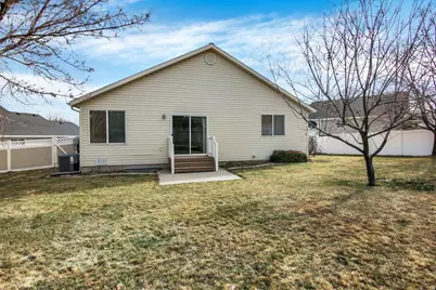 5366 W Stony Brook Cir S, Salt Lake City, UT 84118 - Photo 26