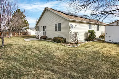 5366 W Stony Brook Cir S, Salt Lake City, UT 84118 - Photo 24