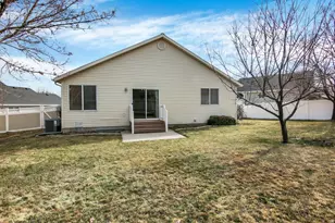 5366 W Stony Brook Cir S, Salt Lake City, UT 84118 - Photo 30