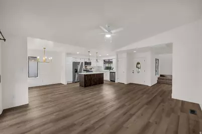 545 S Valley Dr #15, Saint George, UT 84770 - Photo 12