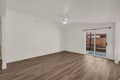 545 S Valley Dr #15, Saint George, UT 84770 - Photo 14