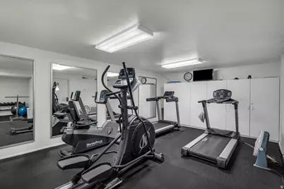 545 S Valley Dr #15, Saint George, UT 84770 - Photo 38