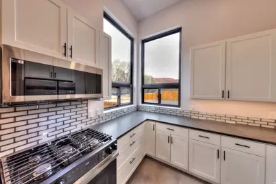 671 Palisade Dr, Moab, UT 84532 - Photo 16