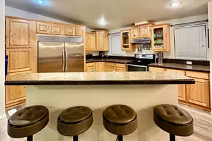 291 W Center, Hinckley, UT 84635 - Photo 4