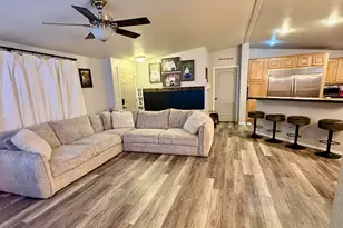 291 W Center, Hinckley, UT 84635 - Photo 2