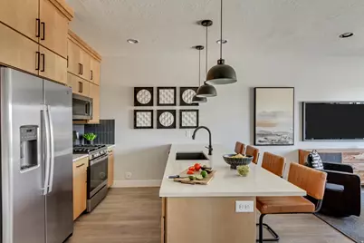 768 W 520 S #423, American Fork, UT 84003 - Photo 6