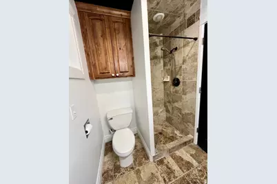 185 E South Weber Dr, South Weber, UT 84405 - Photo 18