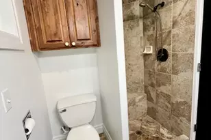 185 E South Weber Dr, South Weber, UT 84405 - Photo 18