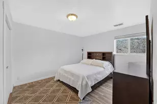 1255 E Valley Dr, Ogden, UT 84401 - Photo 10