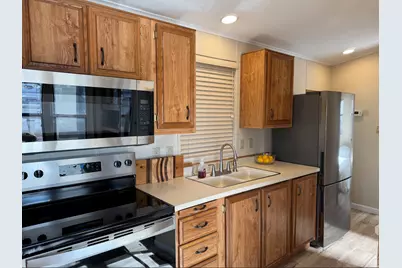 1150 W Red Pkwy #21, Washington, UT 84780 - Photo 8