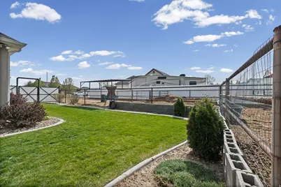 1587 E Smithfield Dr, Eagle Mountain, UT 84005 - Photo 58