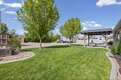 1587 E Smithfield Dr, Eagle Mountain, UT 84005 - Photo 64