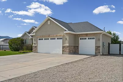1587 E Smithfield Dr, Eagle Mountain, UT 84005 - Photo 56
