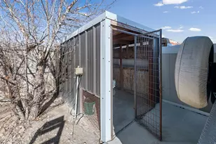 1587 E Smithfield Dr, Eagle Mountain, UT 84005 - Photo 38