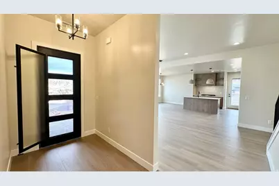 1023 N Falcon Ridge Vw #23, Hurricane, UT 84737 - Photo 6