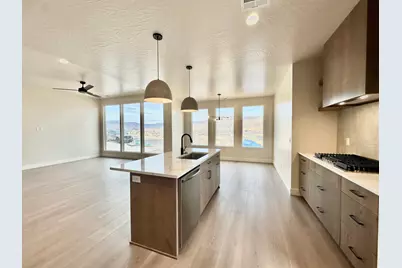 1023 N Falcon Ridge Vw #23, Hurricane, UT 84737 - Photo 16